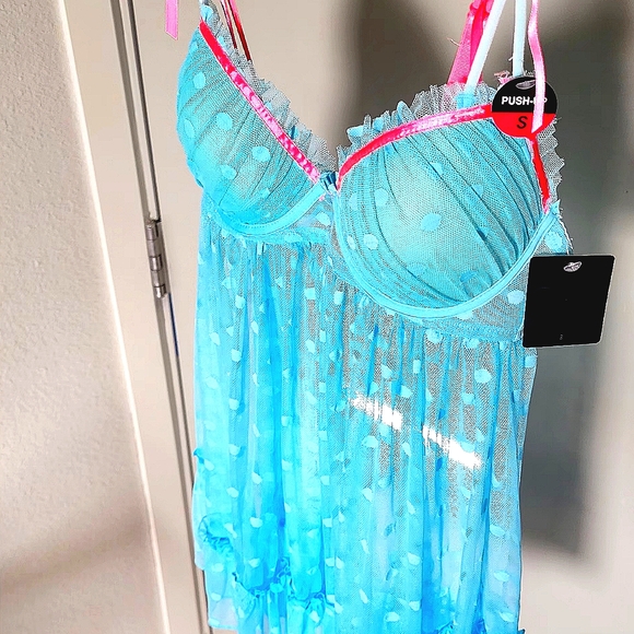 Adorable Push Up Babydoll - Picture 3 of 8